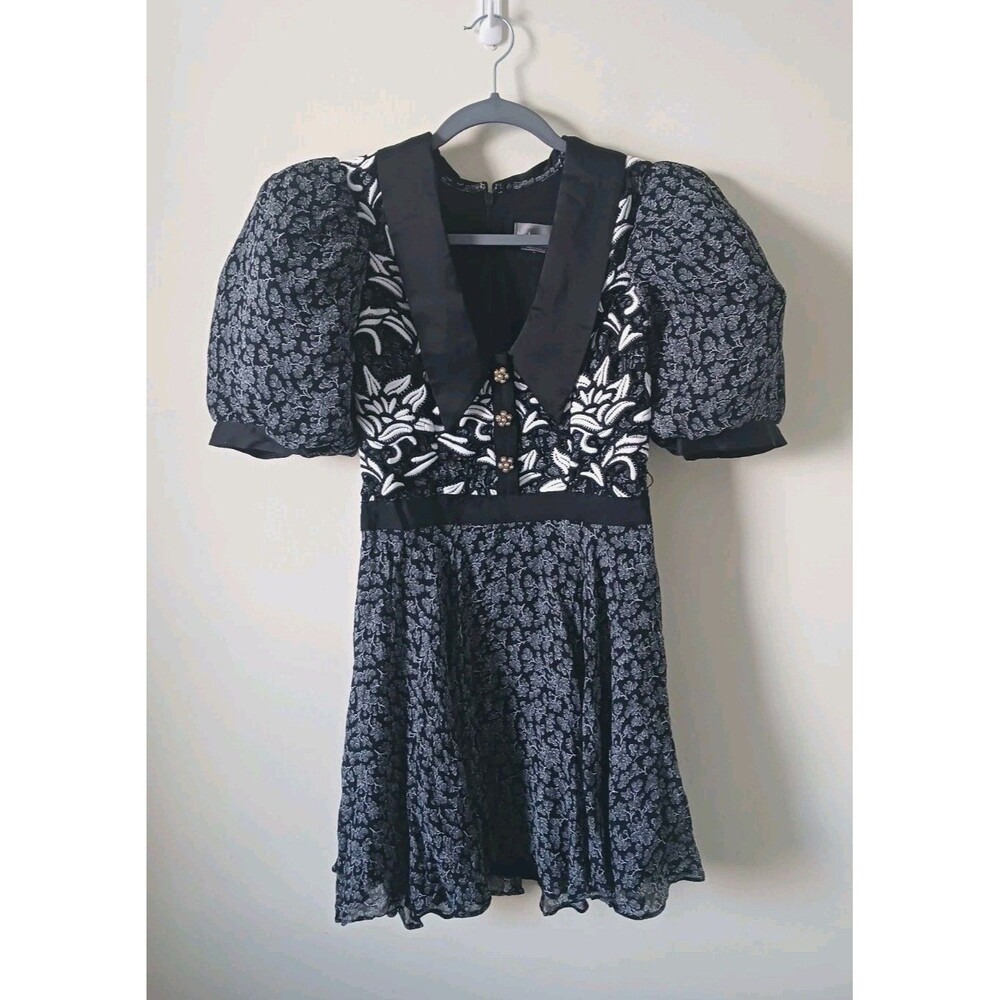 Anthropologie Floral Mini Dress Womens 2 Black‎ White Puff Sleeve Button Front